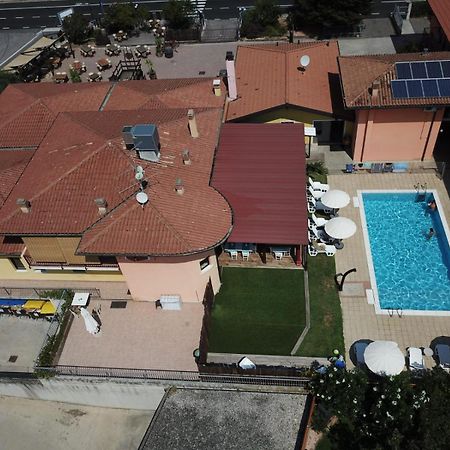 Villa Camporosso Cola  Bagian luar foto